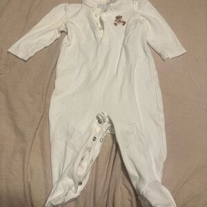 Ralph Lauren Baby Girls Long-Sleeve Polo Bear Footie Coverall (Size 6m)